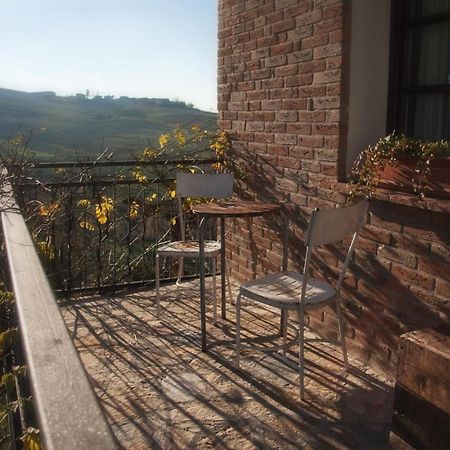 Il Poggio B&B San Damiano al Colle Exterior foto